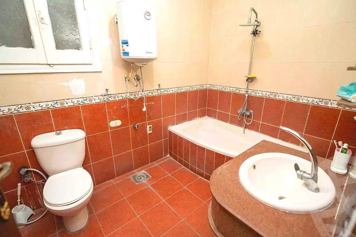 https://aqarmap.com.eg/en/listing/7186494-for-sale-alexandria-sydy-bshr-tryq-ljysh