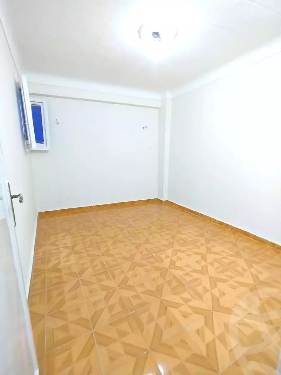 https://aqarmap.com.eg/ar/listing/7186501-for-sale-alexandria-lsywf-el-falki