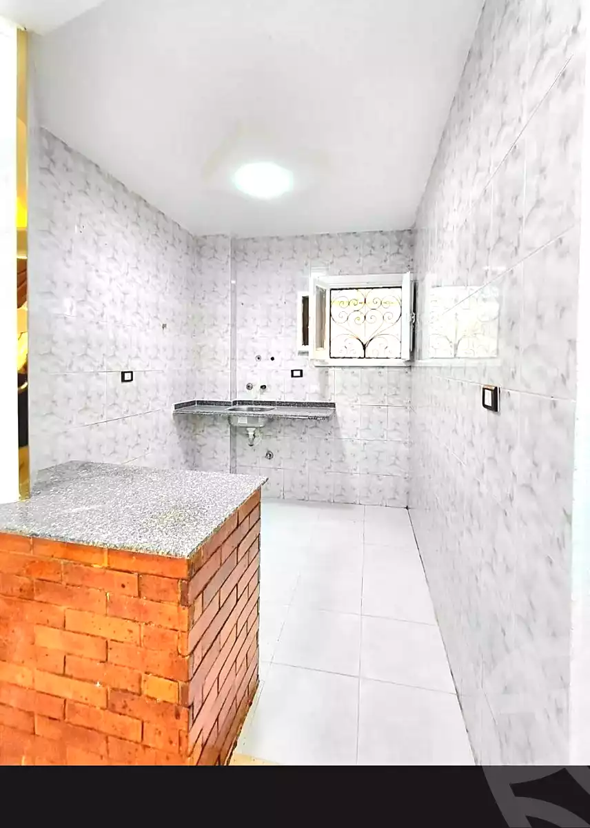 https://aqarmap.com.eg/en/listing/7186588-for-sale-alexandria-al-agamy-shataa-el-nakheel