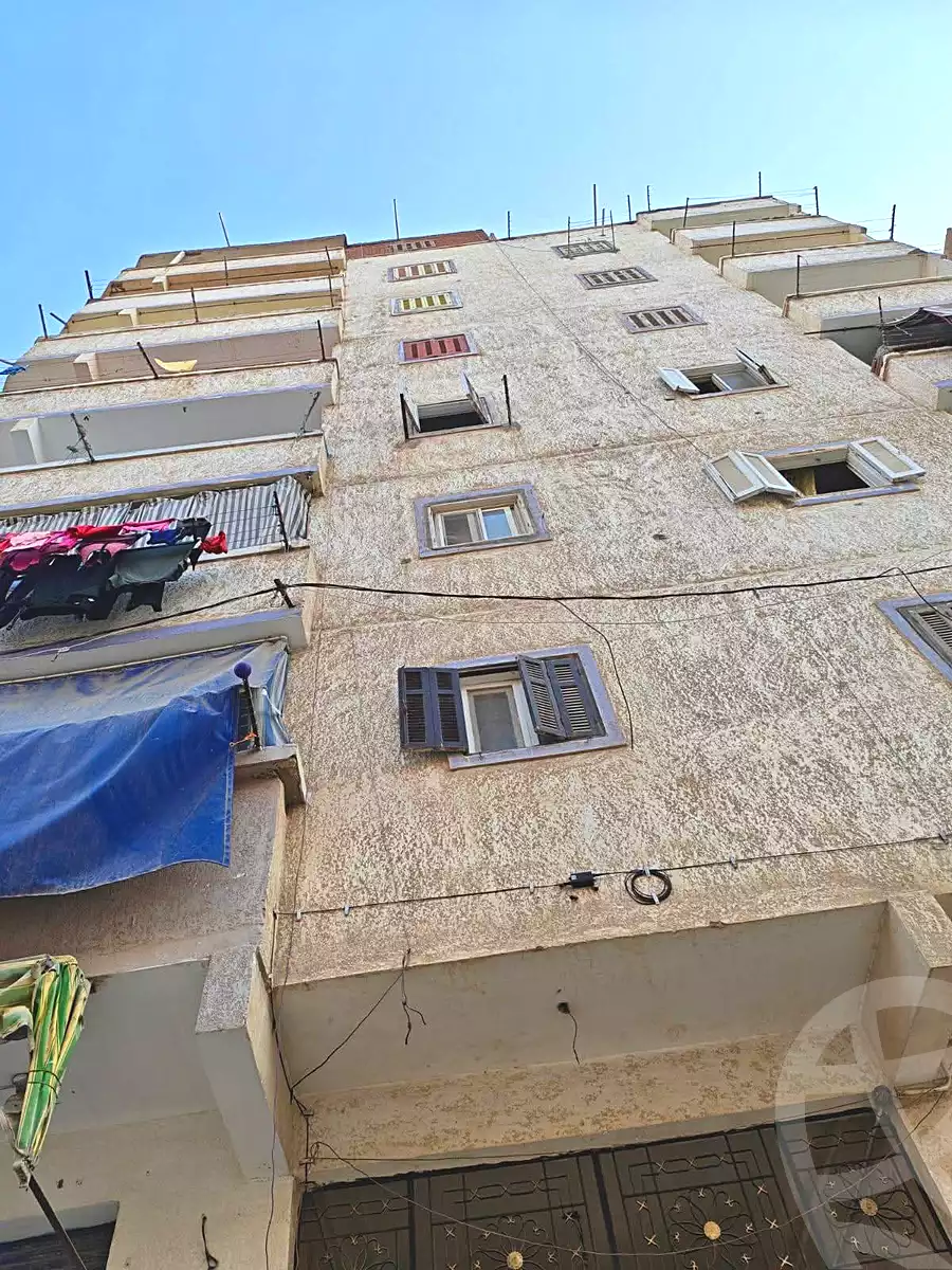 https://aqarmap.com.eg/ar/listing/7186680-for-sale-alexandria-al-agamy-el-hanouvel