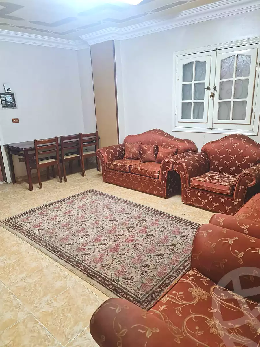 https://aqarmap.com.eg/ar/listing/7186814-for-rent-cairo-6th-of-october-el-ahyaa-neighborhood-3rd-street-31