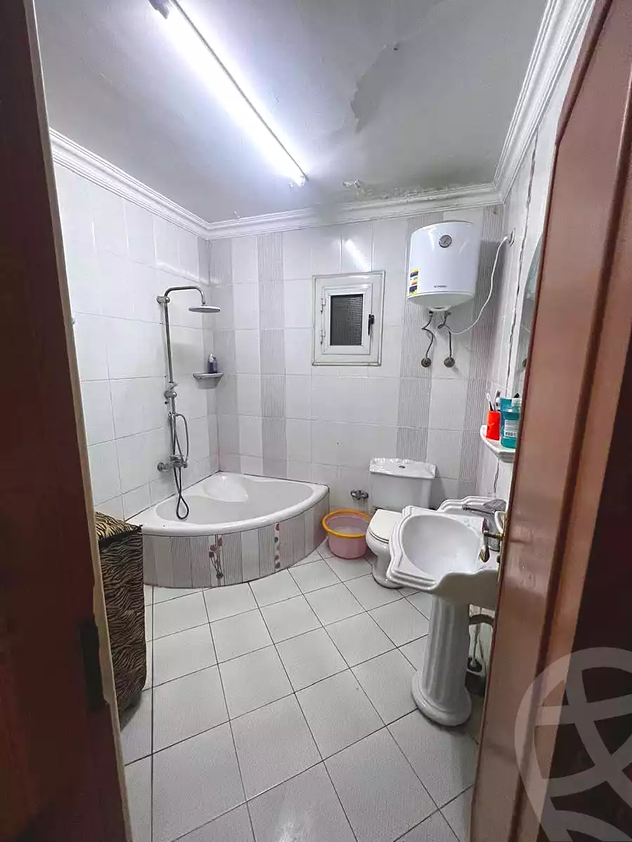 https://aqarmap.com.eg/en/listing/7186860-for-sale-cairo-el-haram-shareaa-el-talateny