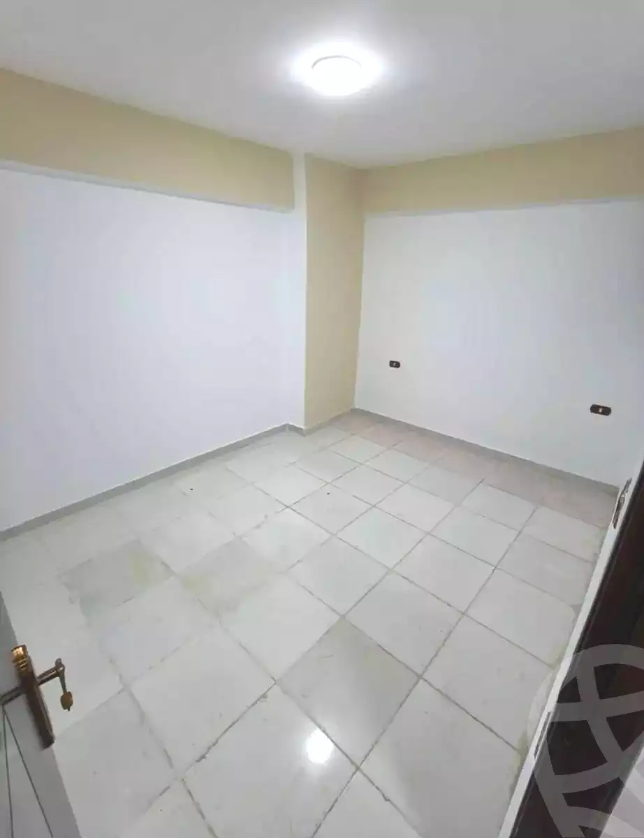 https://aqarmap.com.eg/ar/listing/7186931-for-sale-alexandria-lsywf-el-falki