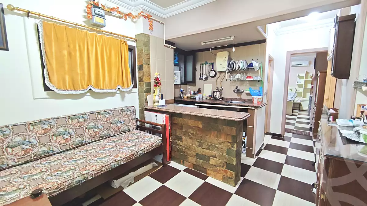 https://aqarmap.com.eg/ar/listing/7187119-for-rent-alexandria-shds