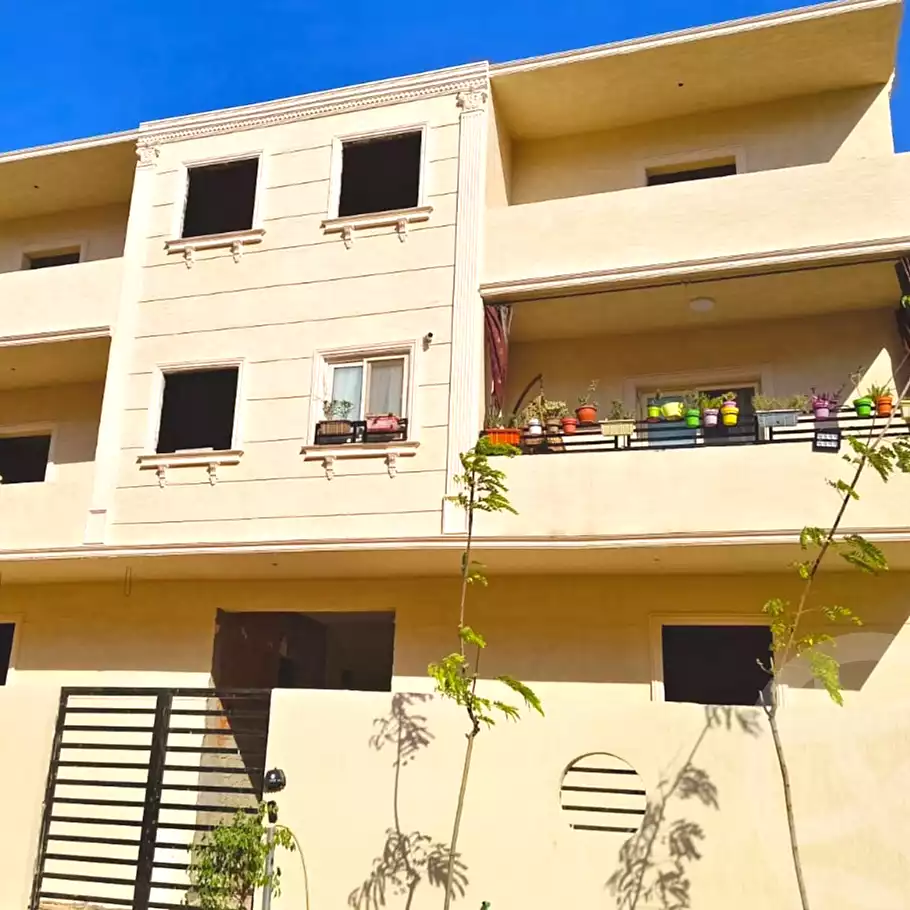 https://aqarmap.com.eg/en/listing/7187205-for-sale-cairo-badr-city-hai-el-ashgar-featured-neighborhood
