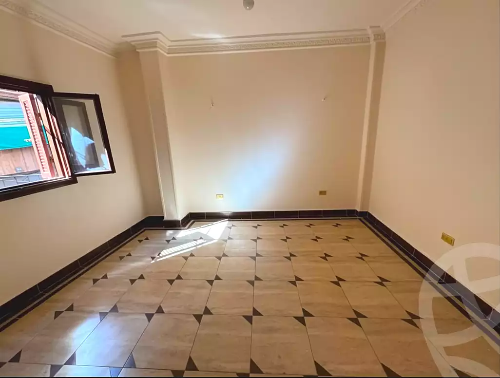 https://aqarmap.com.eg/ar/listing/7187228-for-sale-alexandria-sydy-bshr-sydy-bshr-bhry-gamal-abd-el-nasir-st
