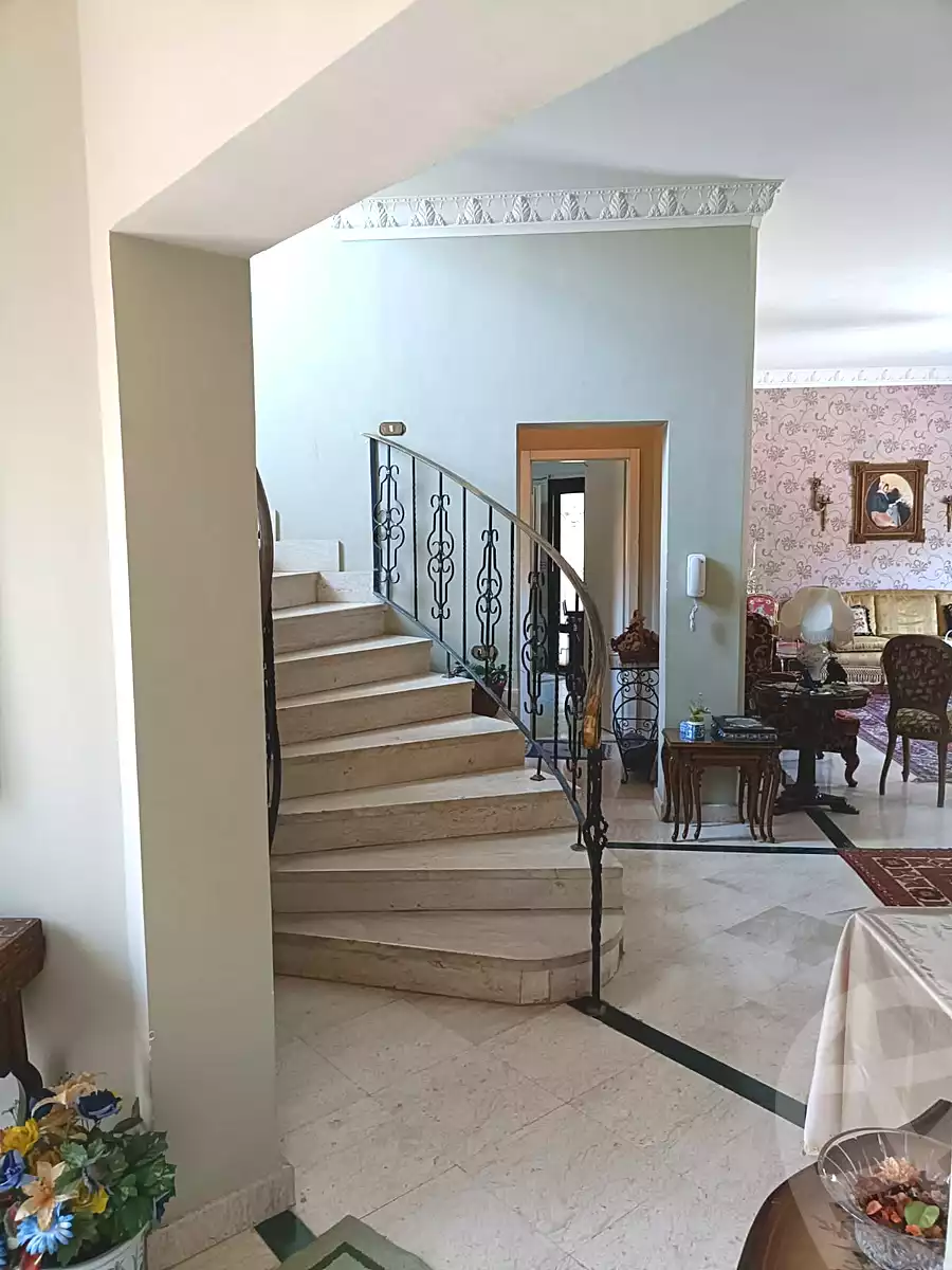 https://aqarmap.com.eg/ar/listing/7187340-for-sale-cairo-6th-of-october-compounds-mena-garden-city