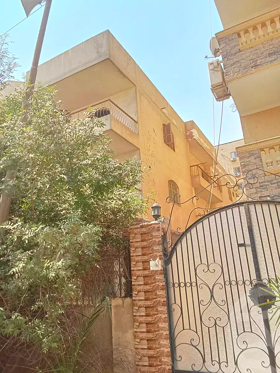 https://aqarmap.com.eg/ar/listing/7187304-for-sale-cairo-hadayek-el-ahram-al-mantaka-s