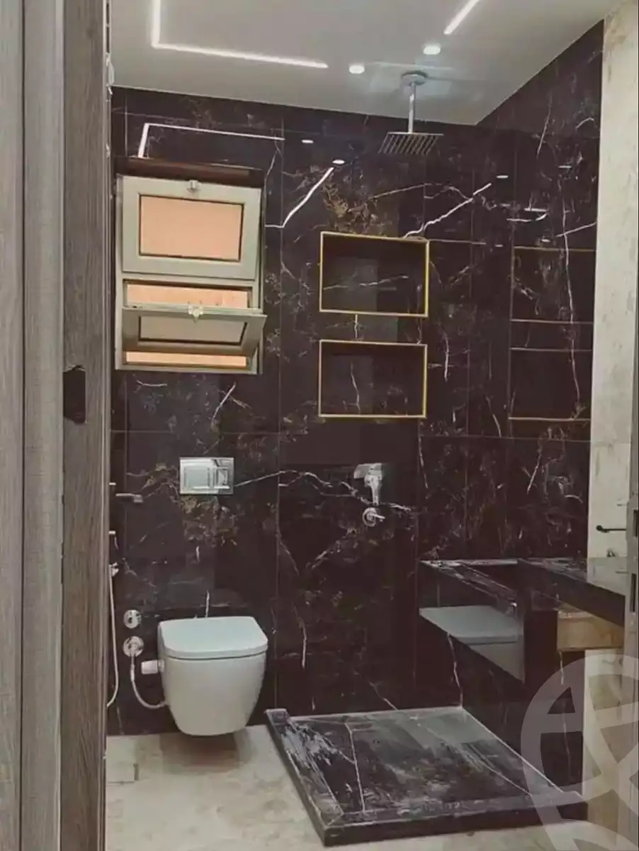 https://aqarmap.com.eg/ar/listing/7187378-for-rent-alexandria-moharram-bey