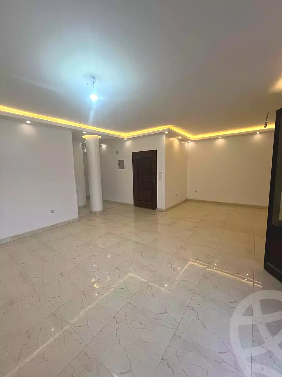 https://aqarmap.com.eg/ar/listing/7187570-for-rent-cairo-new-cairo-el-narges-el-narges-5-moushir-ahmed-ismail-st