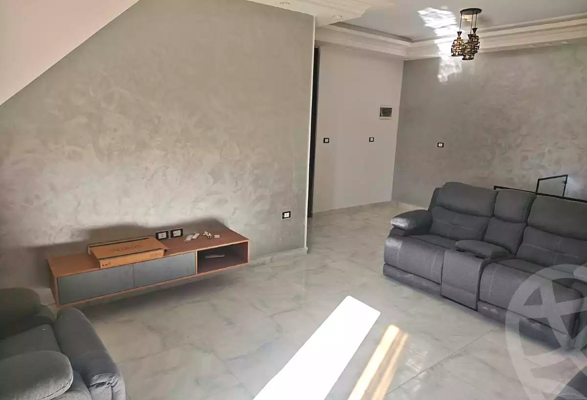 https://aqarmap.com.eg/ar/listing/7187651-for-sale-cairo-new-cairo-compounds-jrdyny-hyts-3