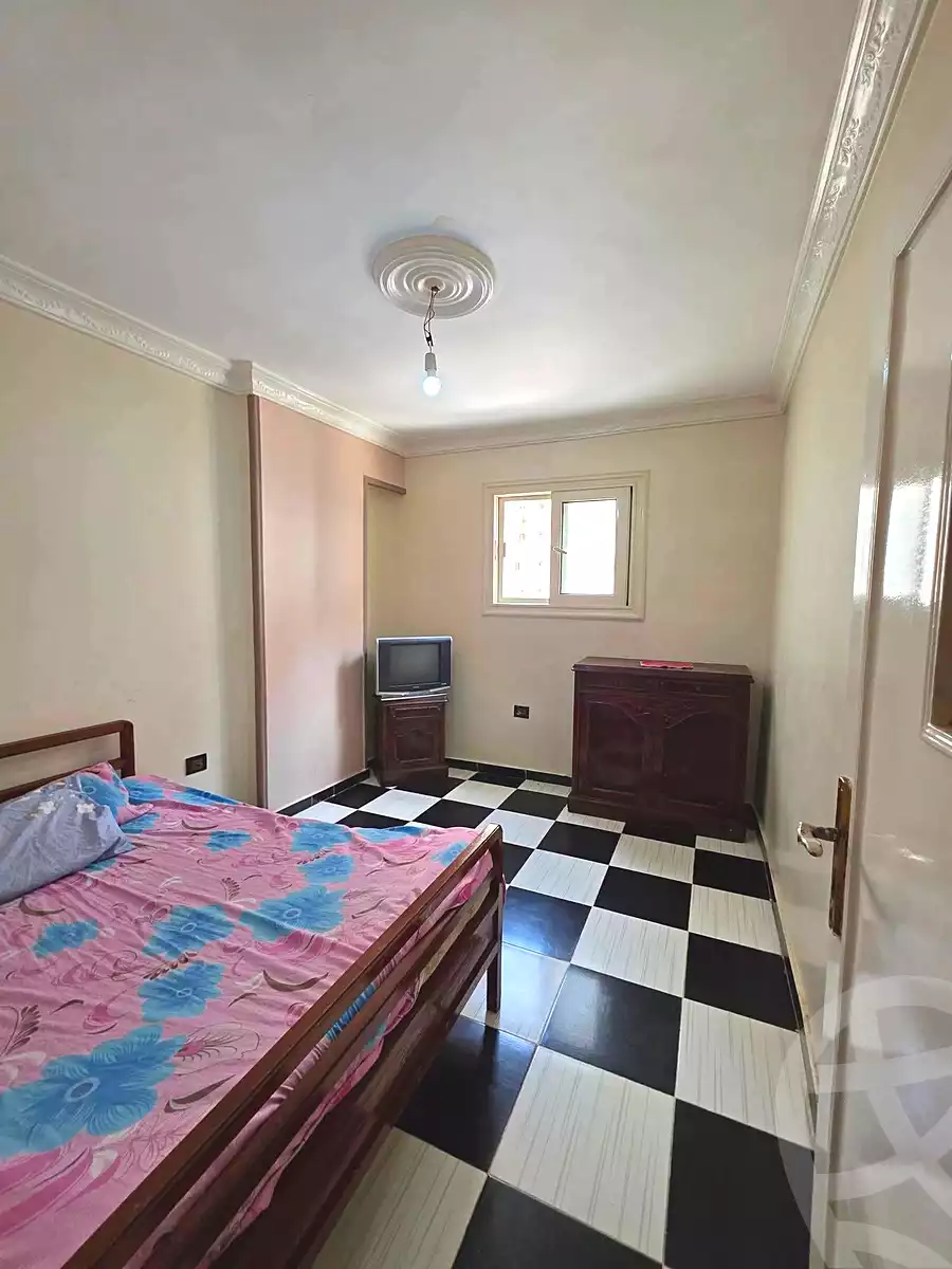 https://aqarmap.com.eg/en/listing/7187775-for-sale-alexandria-el-asafra-l-sfr-bhry-el-geish-rd