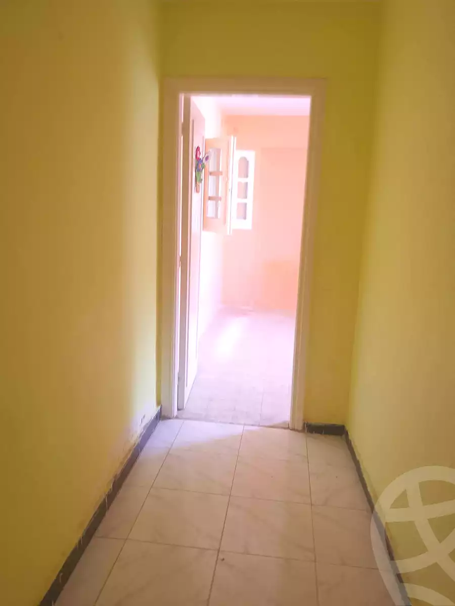 https://aqarmap.com.eg/ar/listing/7187995-for-rent-alexandria-al-agamy-bw-ywsf