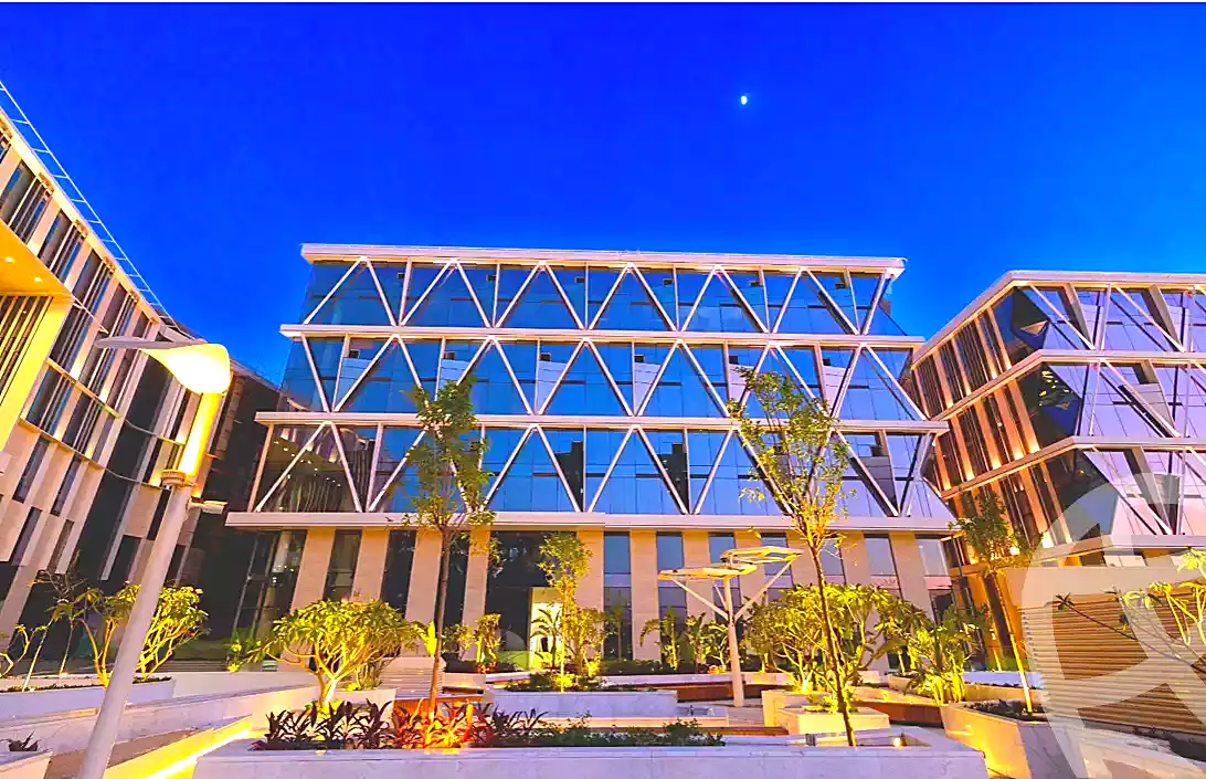 https://aqarmap.com.eg/ar/listing/7171767-for-rent-cairo-new-cairo-compounds-kyrw-byzns-blz-btr-hwm-llttwyr