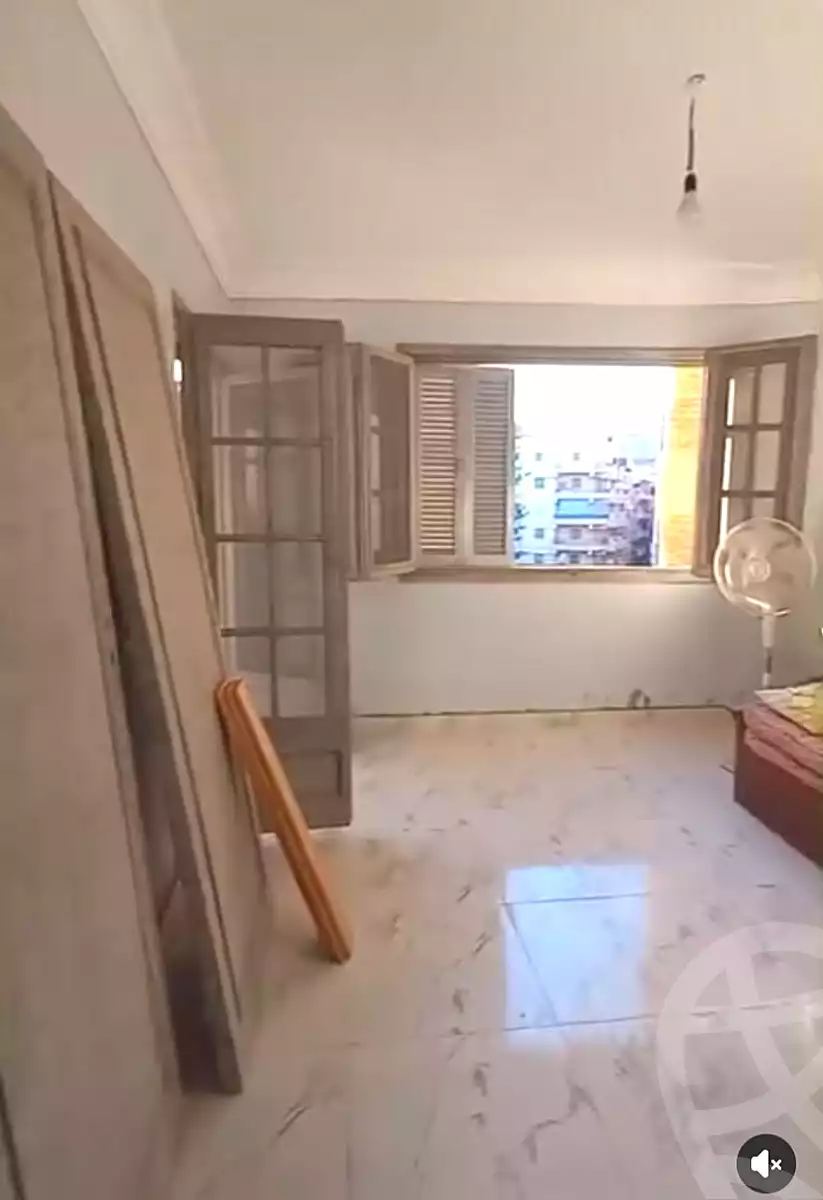 https://aqarmap.com.eg/ar/listing/7188203-for-sale-alexandria-al-agamy-bw-ywsf-hosni-mubarak-st