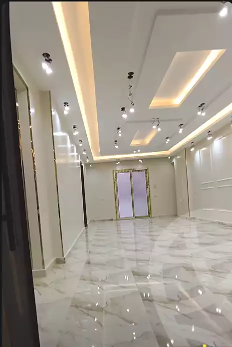 https://aqarmap.com.eg/ar/listing/7188537-for-rent-cairo-elnozha-Streettt-27