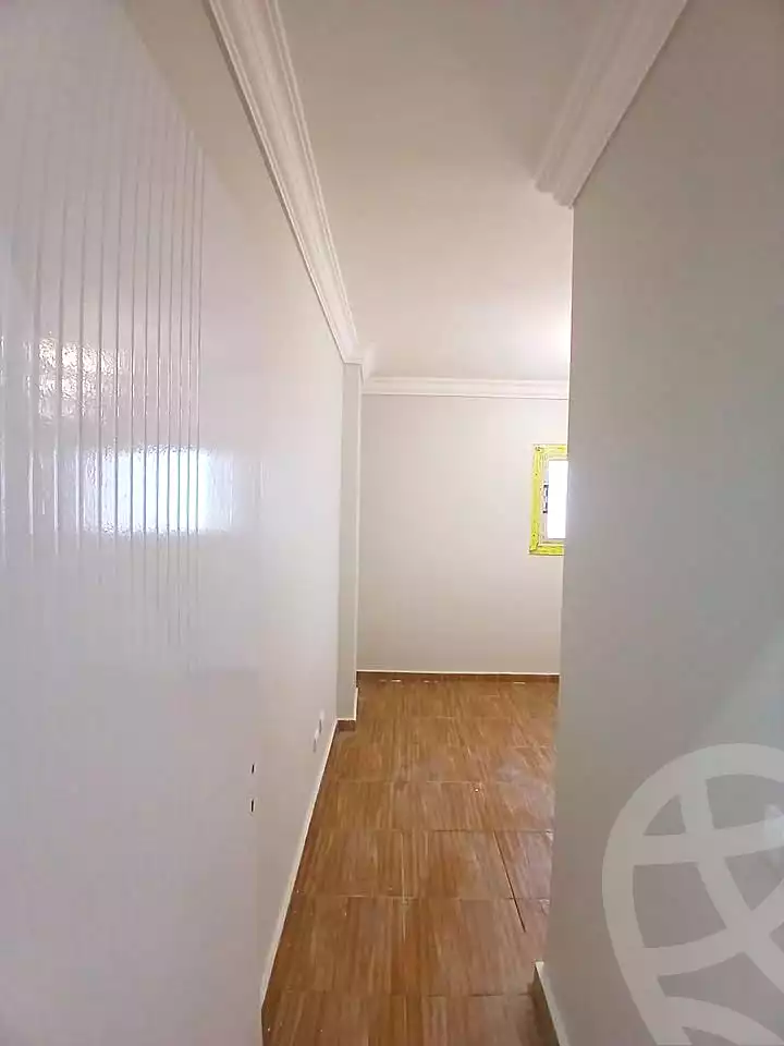 https://aqarmap.com.eg/ar/listing/7188701-for-sale-alexandria-al-agamy-lbytsh-el-zohour-st