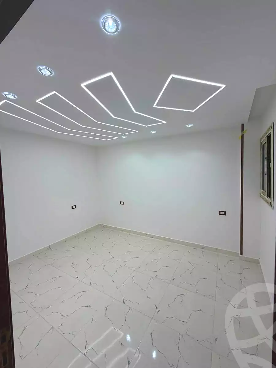 https://aqarmap.com.eg/en/listing/7189051-for-sale-alexandria-lsywf-el-falki
