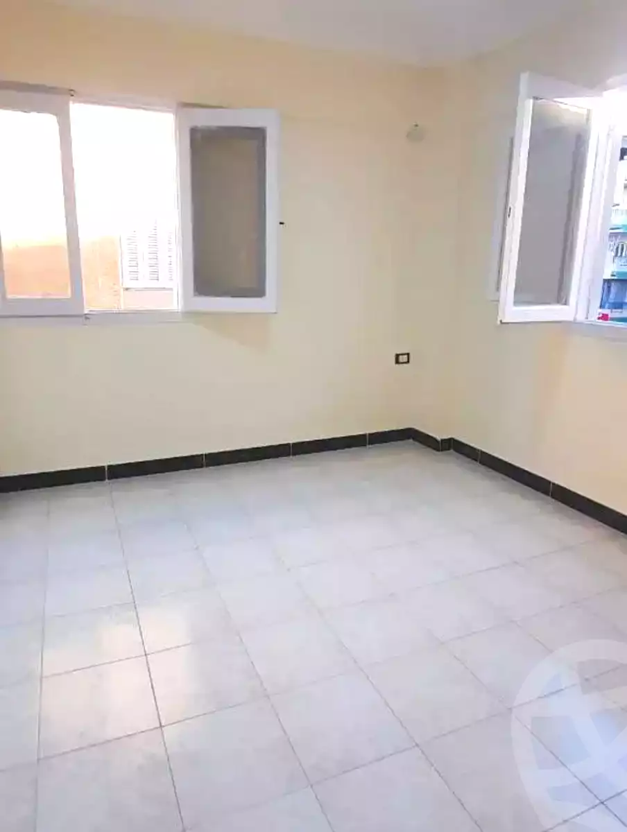https://aqarmap.com.eg/en/listing/7189089-for-sale-alexandria-al-agamy-shataa-el-nakheel