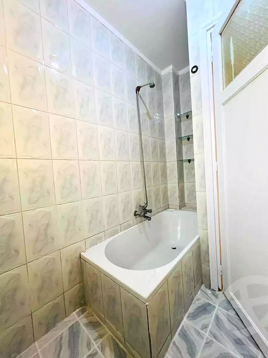https://aqarmap.com.eg/en/listing/7189097-for-sale-alexandria-al-agamy