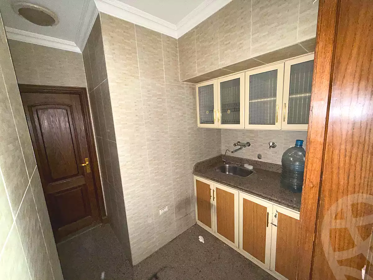 https://aqarmap.com.eg/en/listing/7189289-for-rent-cairo-6th-of-october-lhsry
