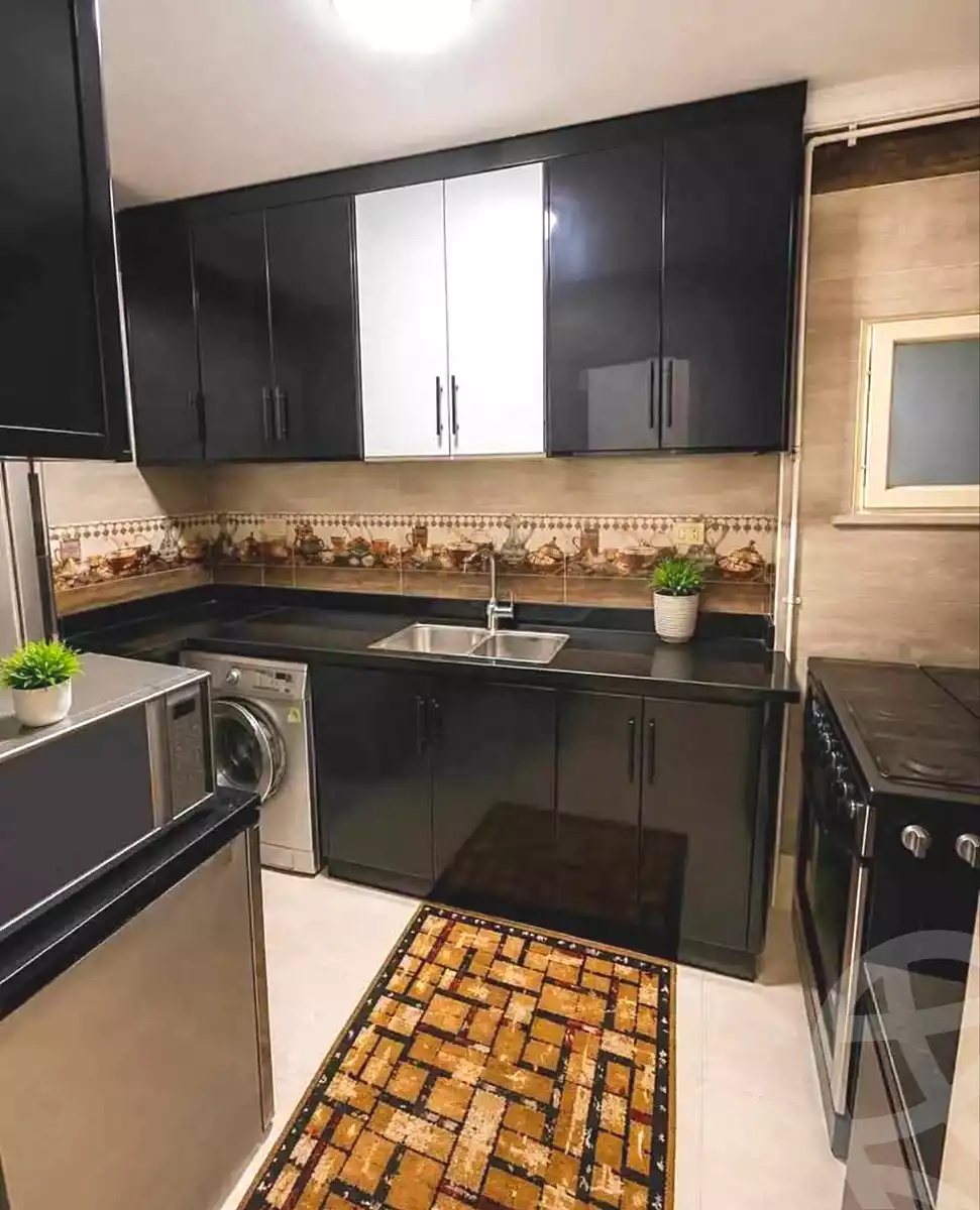 https://aqarmap.com.eg/ar/listing/7189328-for-sale-alexandria-moharram-bey-el-rasafa-st