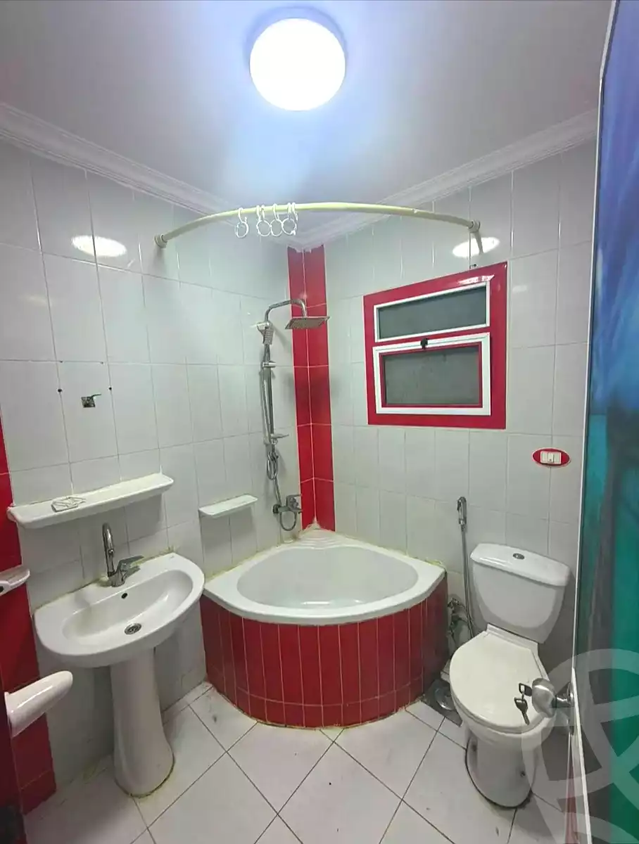 https://aqarmap.com.eg/ar/listing/7189611-for-sale-alexandria-al-agamy-lbytsh-el-reyad-st