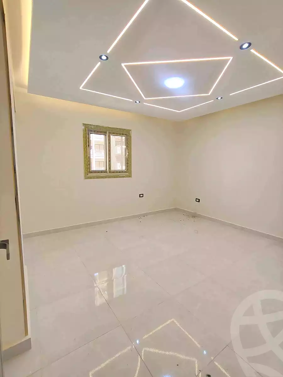 https://aqarmap.com.eg/ar/listing/7189849-for-sale-alexandria-miami-mahmoud-el-isawy-st