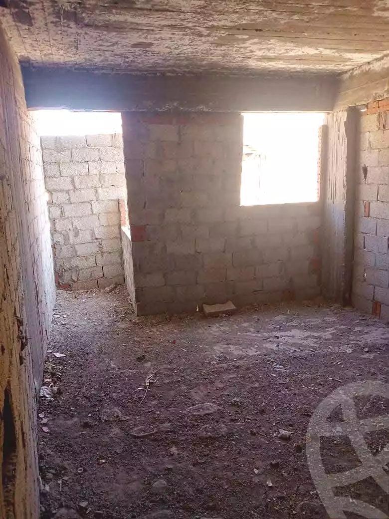 https://aqarmap.com.eg/ar/listing/7189950-for-sale-alexandria-al-agamy-bw-ywsf-hosni-mubarak-st