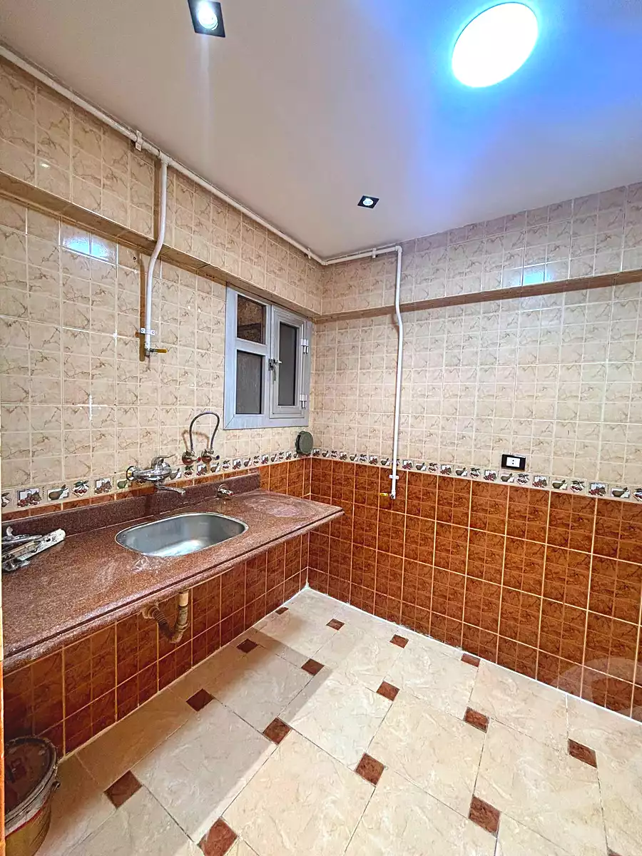 https://aqarmap.com.eg/ar/listing/7190191-for-sale-alexandria-el-asafra-shr-45