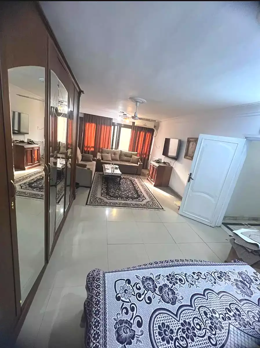 https://aqarmap.com.eg/en/listing/7190184-for-sale-cairo-mokattam-lhdb-l-ly-shareaa-9