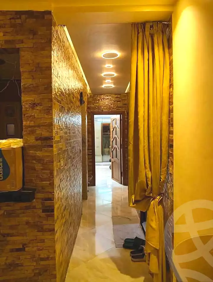 https://aqarmap.com.eg/ar/listing/7190212-for-sale-cairo-ain-shams-jsr-lswys