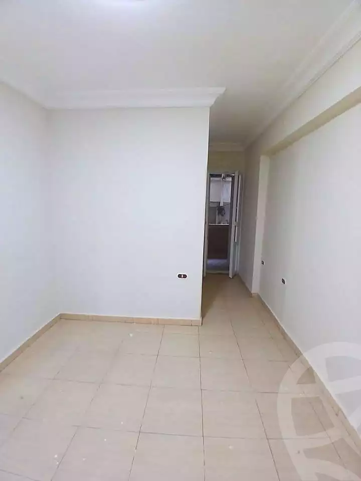 https://aqarmap.com.eg/ar/listing/7190243-for-sale-alexandria-sydy-bshr-sydy-bshr-bhry-gamal-abd-el-nasir-st