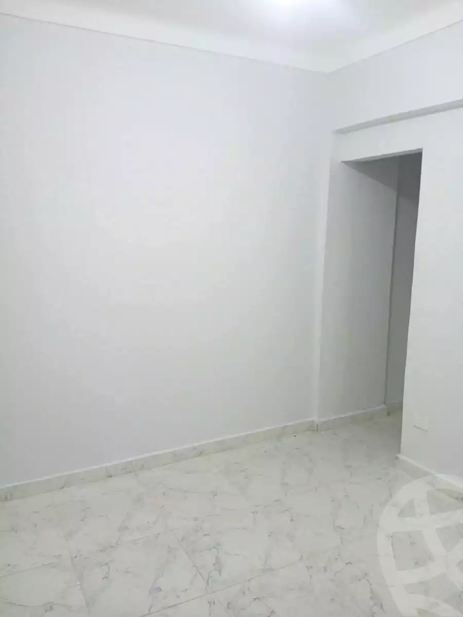 https://aqarmap.com.eg/ar/listing/7190275-for-sale-alexandria-sydy-bshr-sydy-bshr-bhry-gamal-abd-el-nasir-st