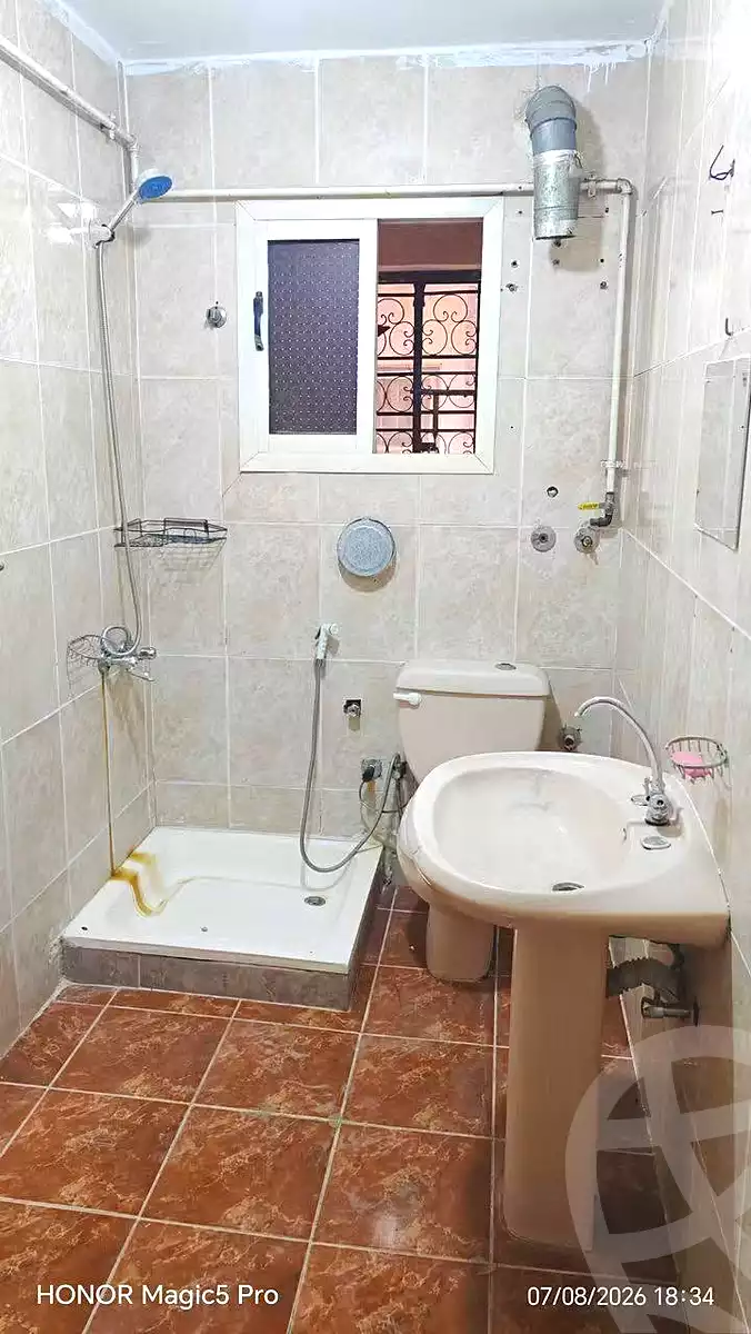 https://aqarmap.com.eg/ar/listing/7190295-for-rent-cairo-helwan-mnshy-yn-hlwn-rael-st