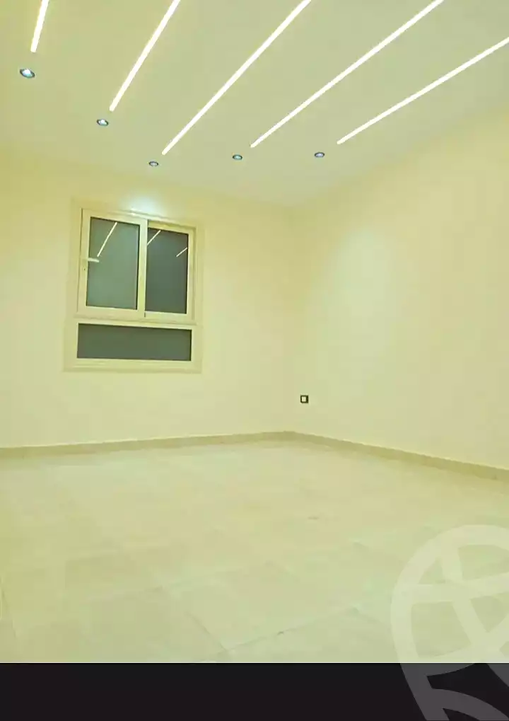 https://aqarmap.com.eg/en/listing/7190480-for-sale-alexandria-al-agamy-el-hanouvel