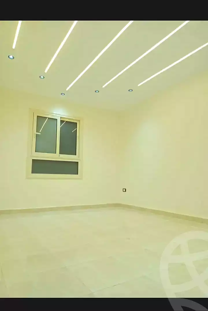 https://aqarmap.com.eg/en/listing/7190480-for-sale-alexandria-al-agamy-el-hanouvel