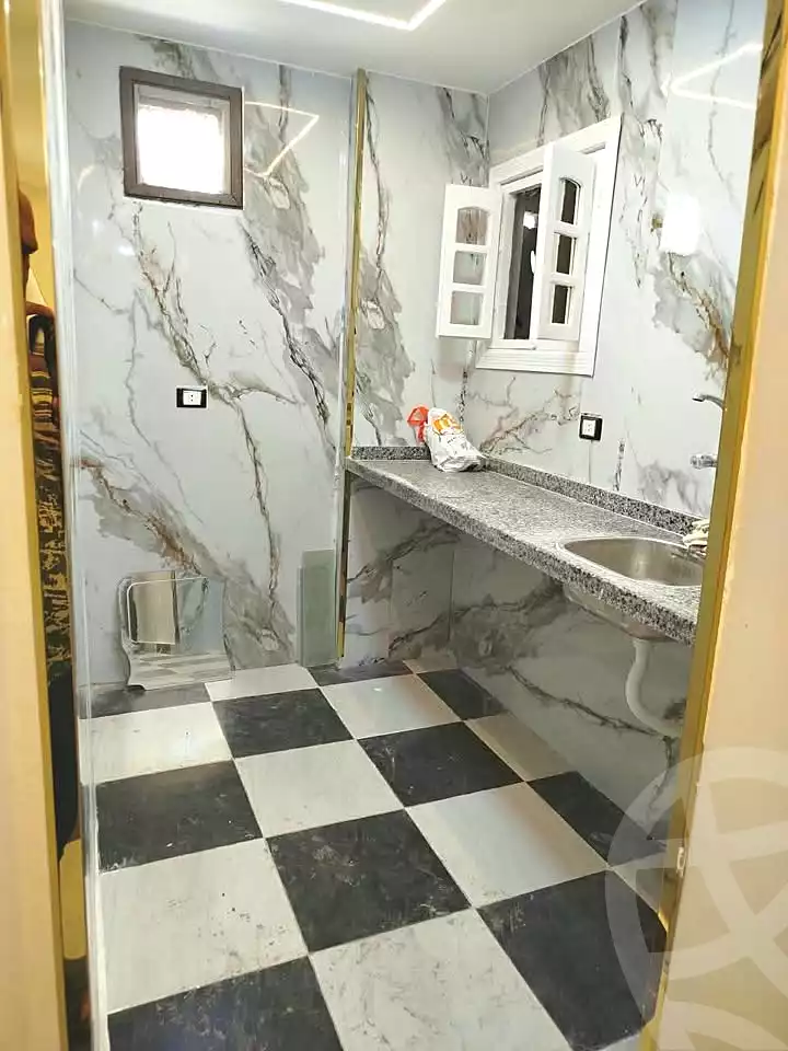 https://aqarmap.com.eg/ar/listing/7190511-for-sale-alexandria-al-agamy-bw-ywsf