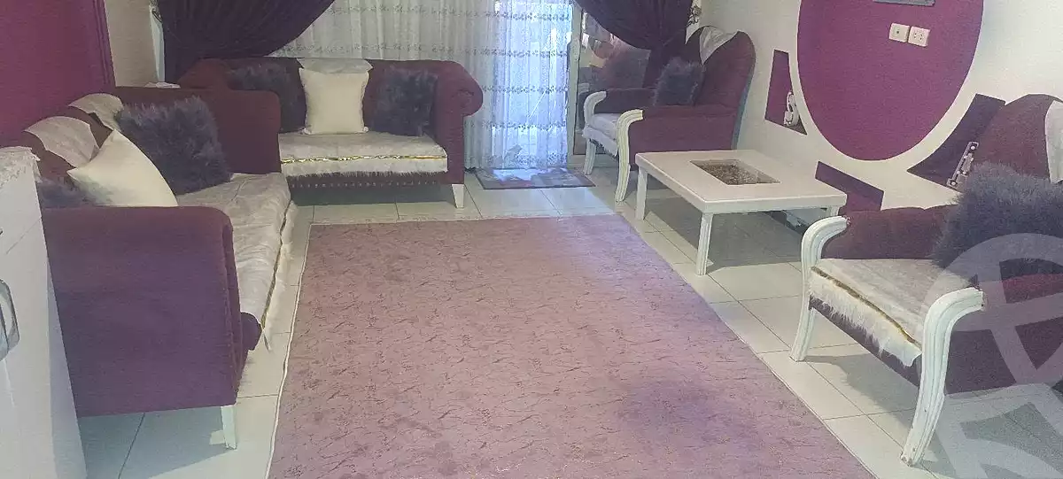 https://aqarmap.com.eg/ar/listing/7190613-for-sale-cairo-helwan-kwrnysh-hlwn