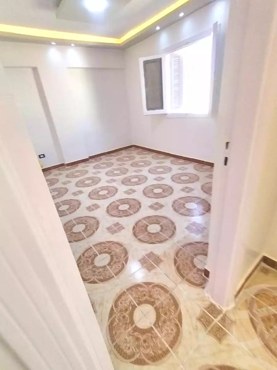 https://aqarmap.com.eg/en/listing/7190645-for-sale-alexandria-al-agamy-shataa-el-nakheel
