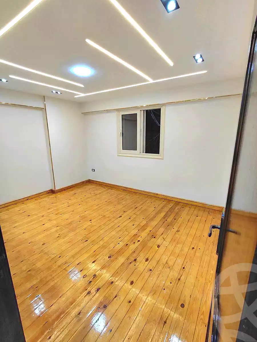 https://aqarmap.com.eg/ar/listing/7190660-for-sale-alexandria-sydy-bshr-sydy-bshr-bhry-shr-lsg-mhmd-bd-lslm