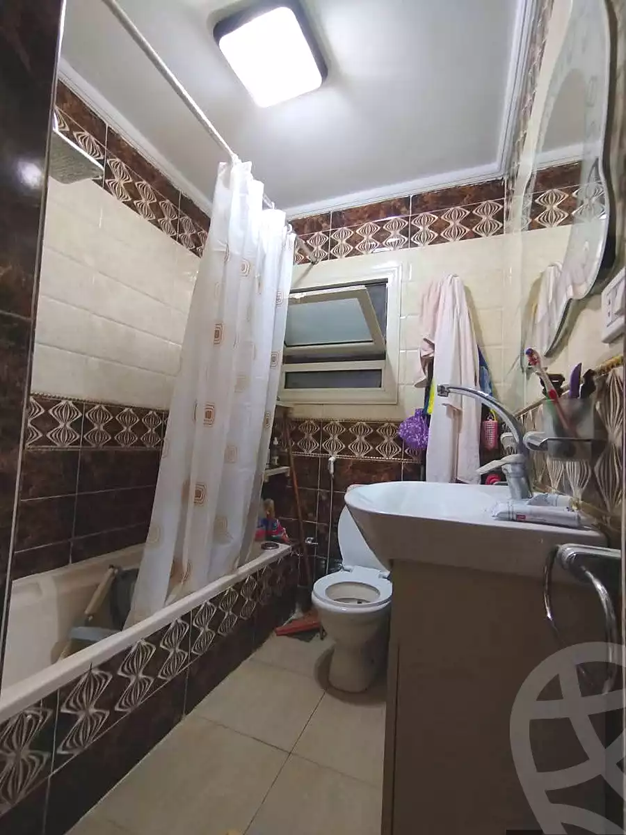 https://aqarmap.com.eg/en/listing/7191299-for-sale-alexandria-al-agamy-lbytsh