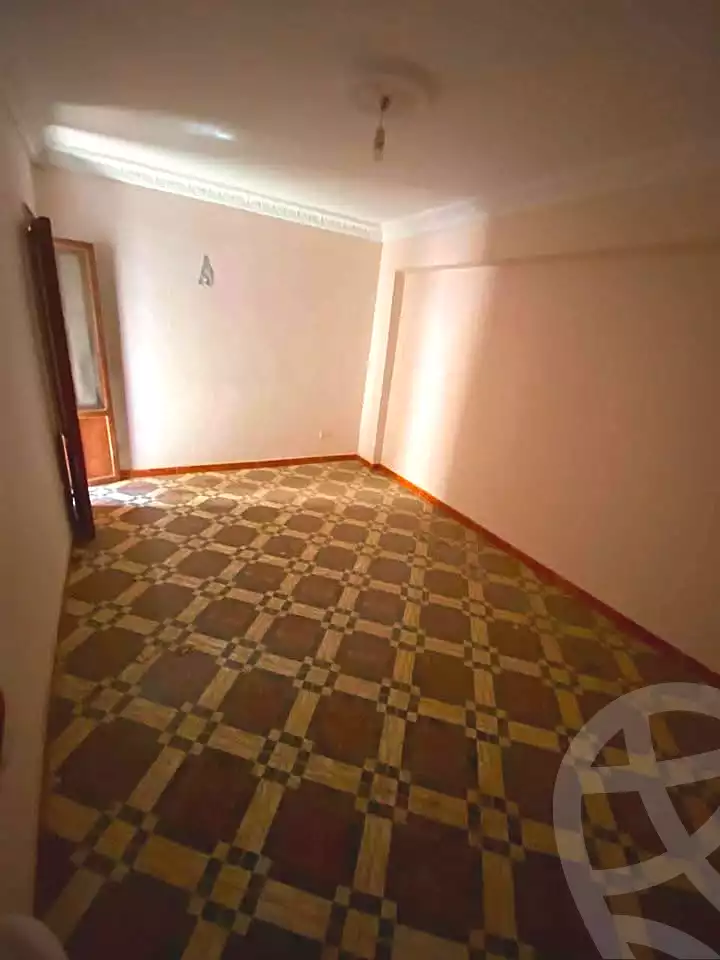 https://aqarmap.com.eg/en/listing/7191328-for-sale-alexandria-new-miami-eskot