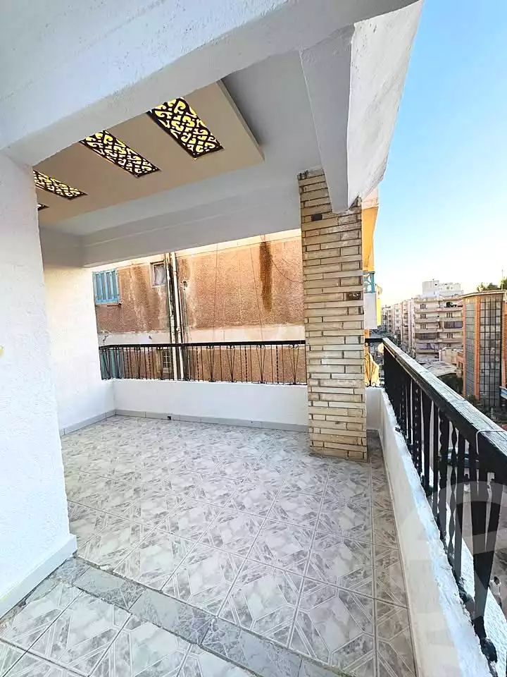https://aqarmap.com.eg/ar/listing/7191477-for-sale-alexandria-al-agamy-shataa-el-nakheel