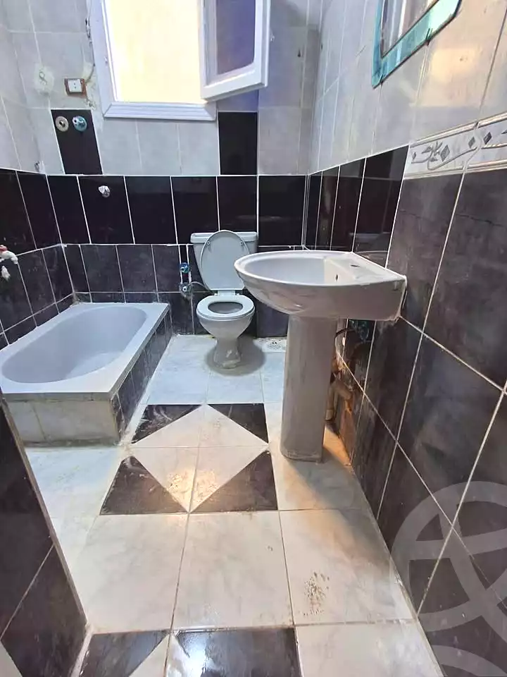 https://aqarmap.com.eg/ar/listing/7191567-for-sale-alexandria-al-agamy-shataa-el-nakheel