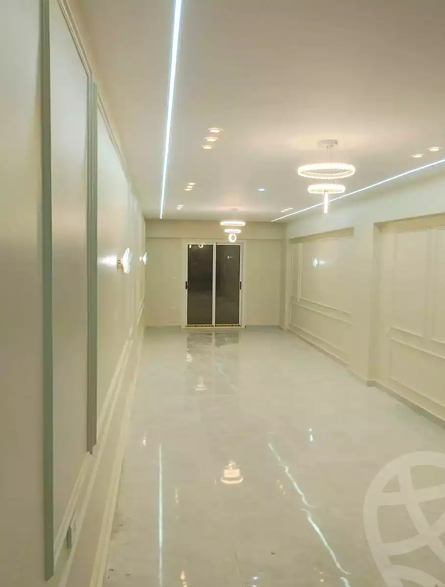 https://aqarmap.com.eg/ar/listing/7191584-for-sale-alexandria-al-agamy-el-hanouvel