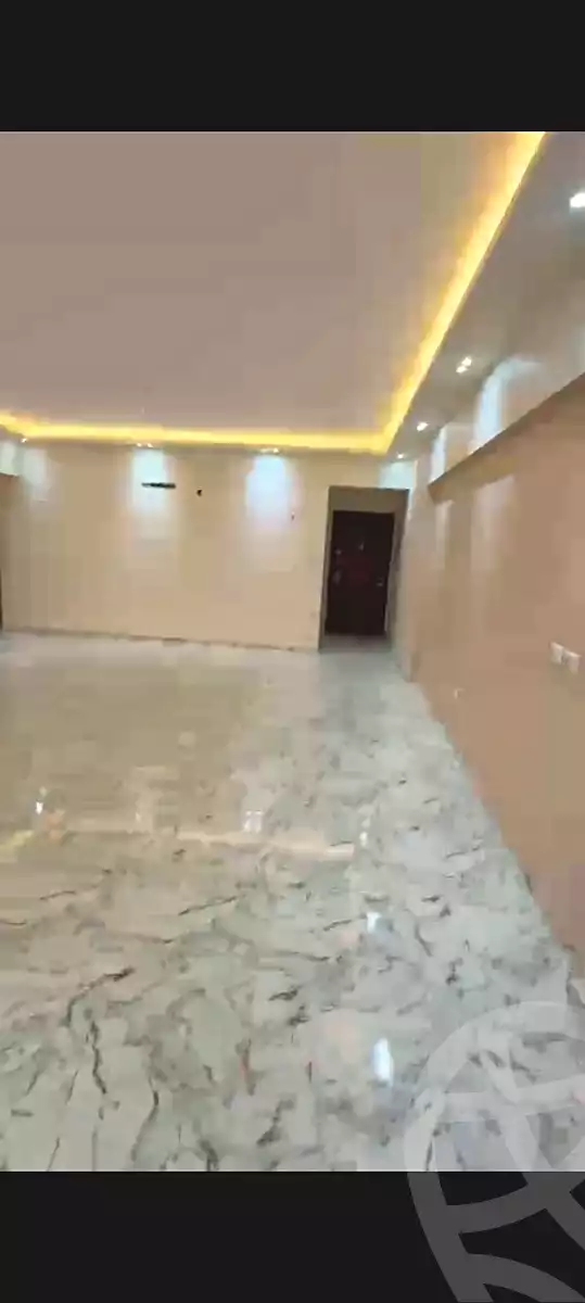 https://aqarmap.com.eg/ar/listing/7191717-for-rent-cairo-new-cairo-compounds-hayati-residence