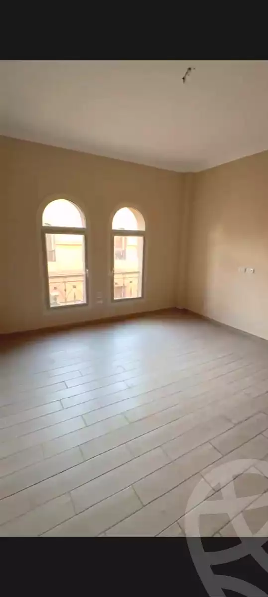 https://aqarmap.com.eg/ar/listing/7191717-for-rent-cairo-new-cairo-compounds-hayati-residence