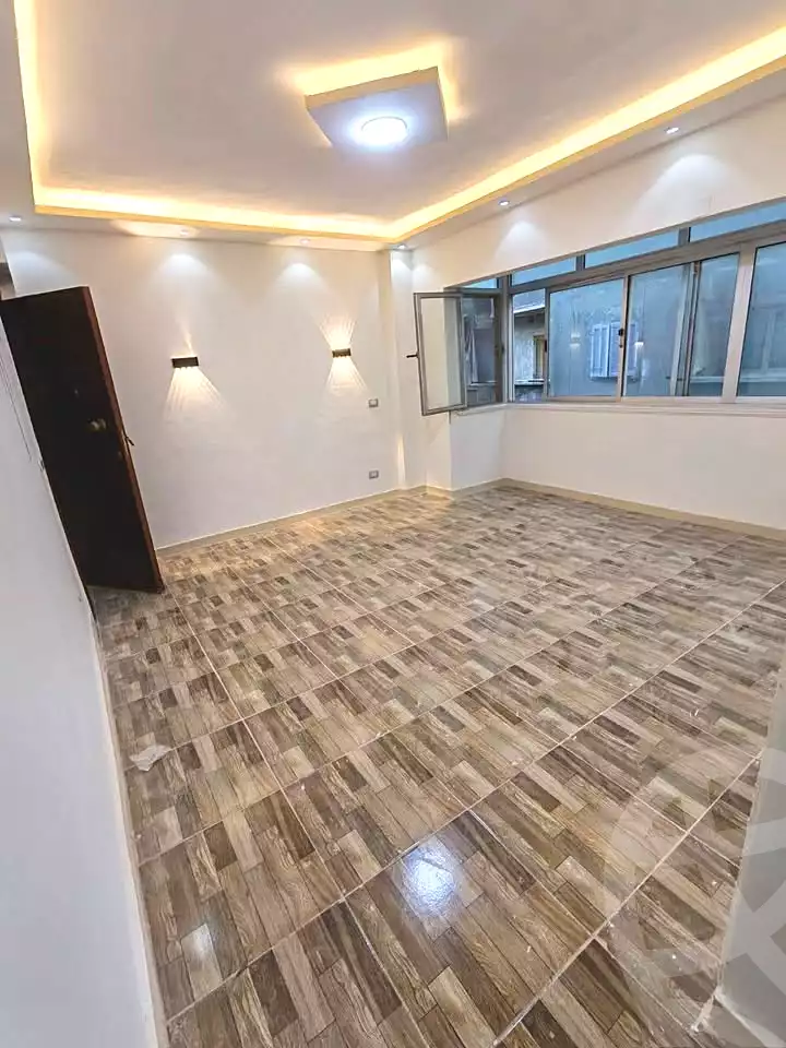 https://aqarmap.com.eg/en/listing/7191827-for-sale-alexandria-al-agamy-el-hanouvel