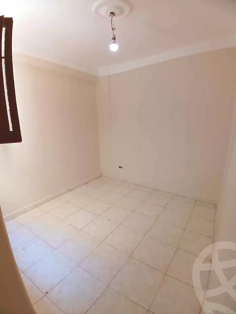 https://aqarmap.com.eg/en/listing/7191904-for-sale-alexandria-lsywf-el-falki